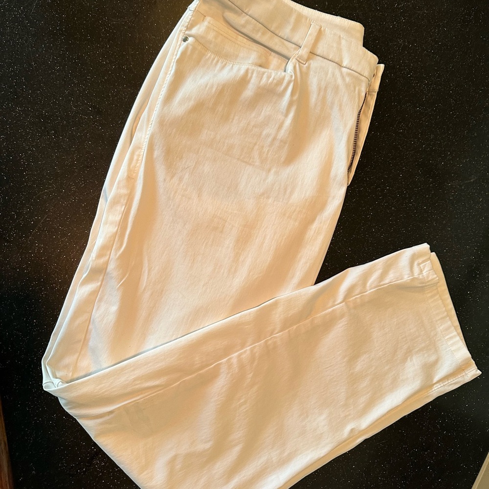 Lululemon ABC slim white pants